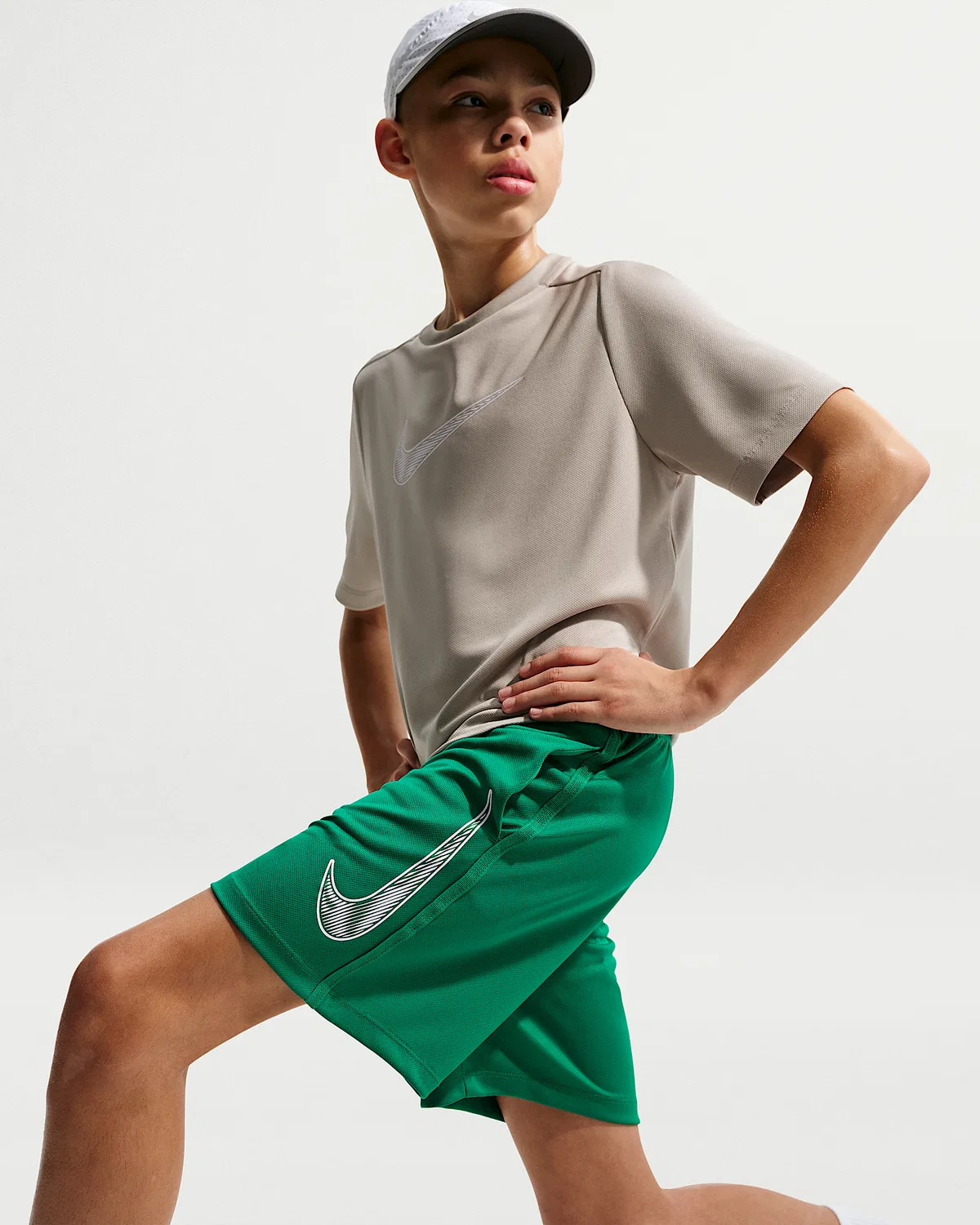 Детские (мальчиковые) тренировочные шорты Nike Dri-FIT Multi, Malachite/White — фото 4