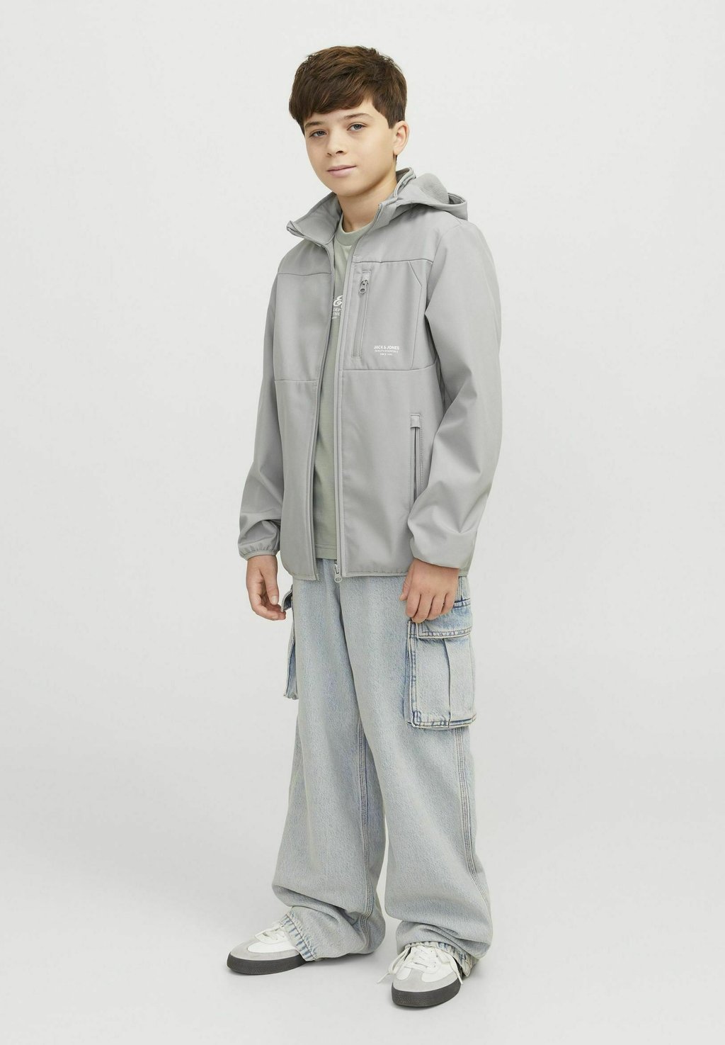 

Куртка софтшелл JJTHEO NOOS Jack & Jones Junior, серый