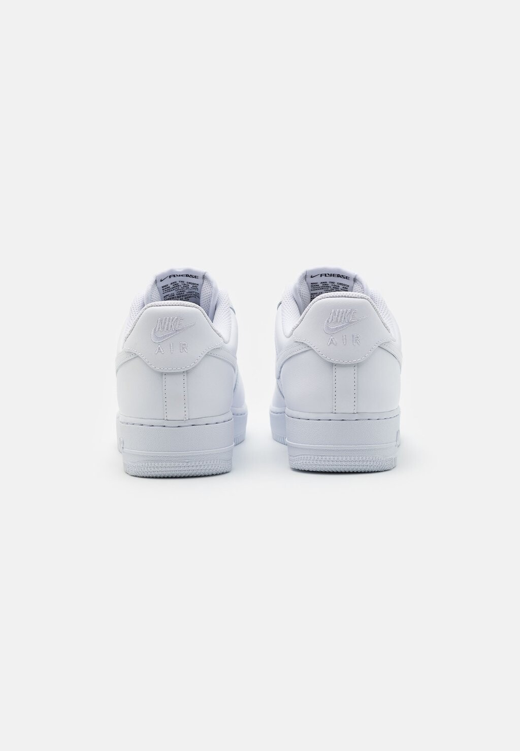 Низкие кроссовки AIR FORCE 1 07 FLYEASE Nike, БЕЛЫЙ — фото 4