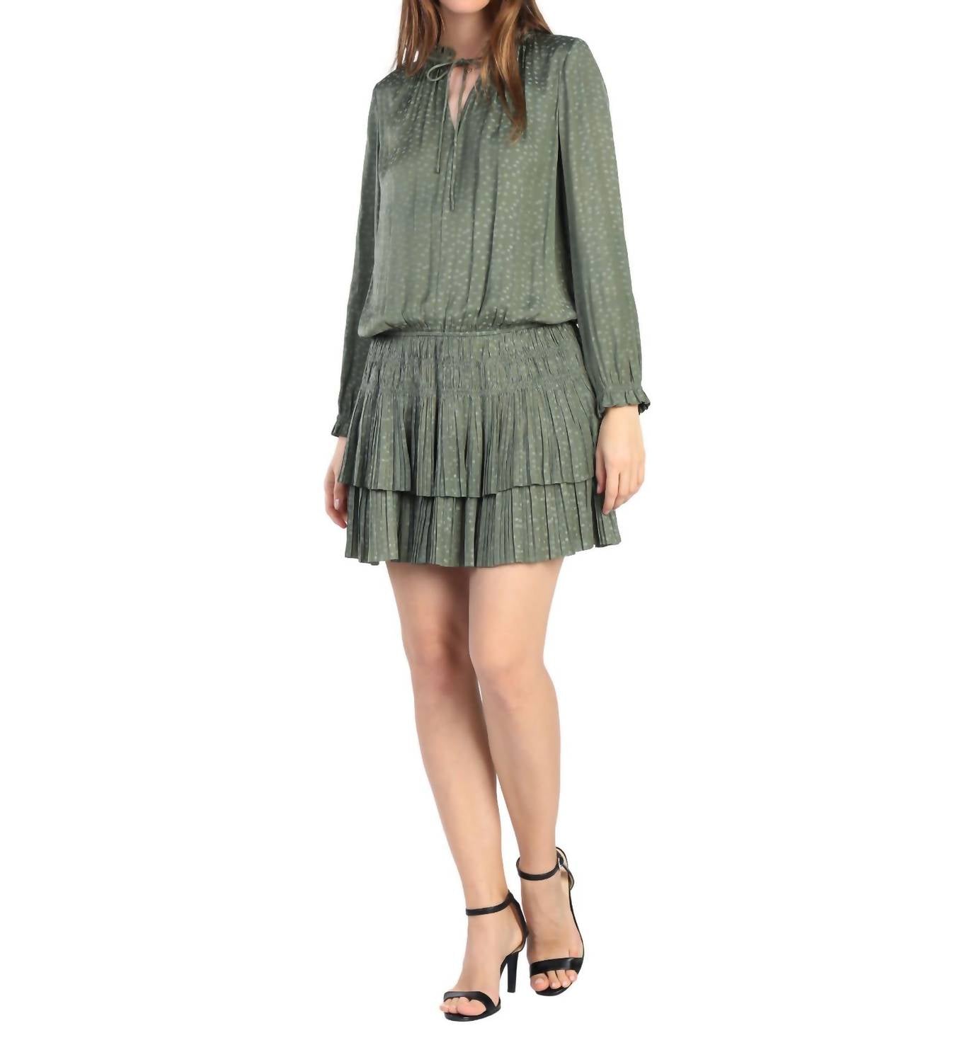 

Платье Laurel Mini Star в цвете Sage current air