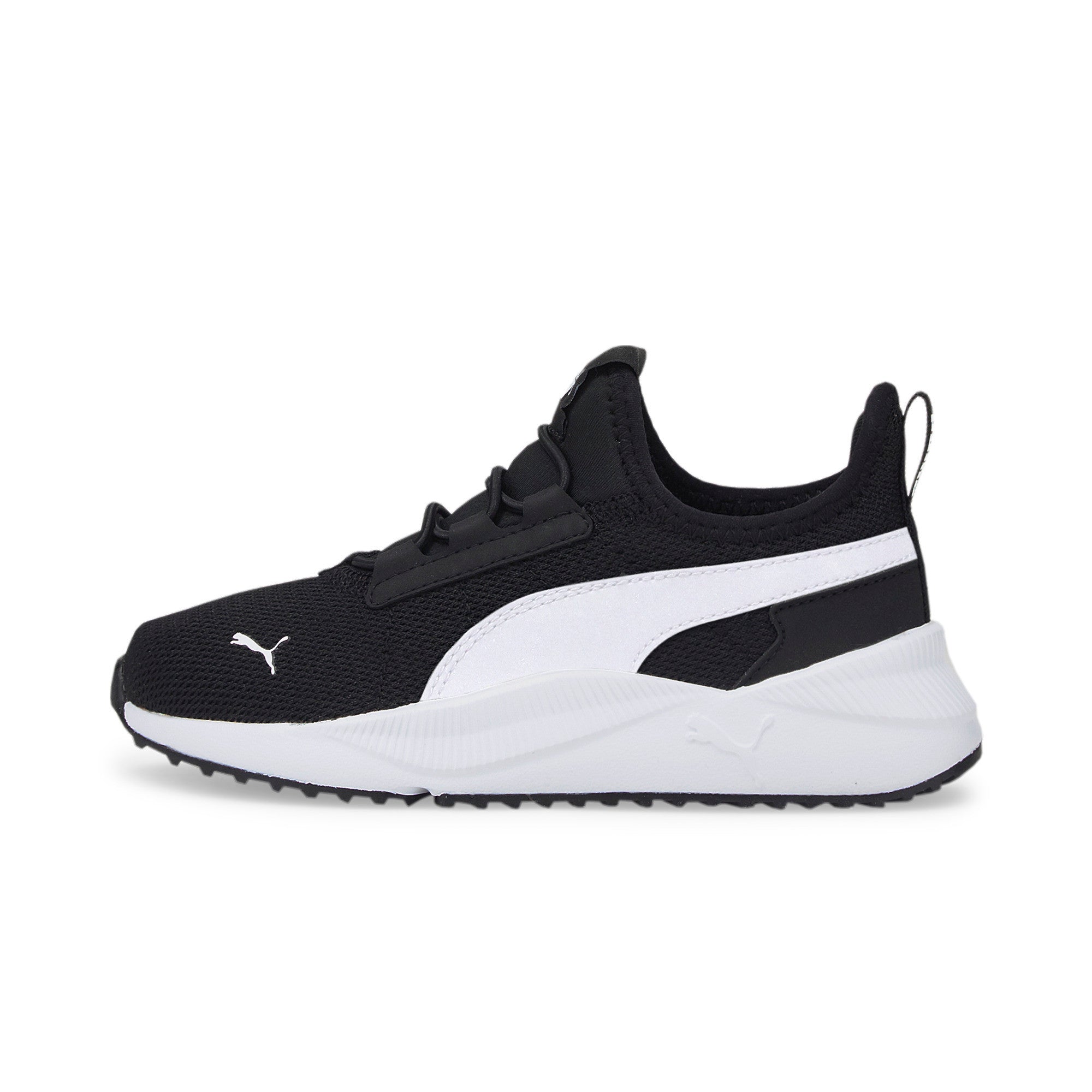 

Кроссовки PUMA Little Kids Pacer Easy Street AC, черный/черный