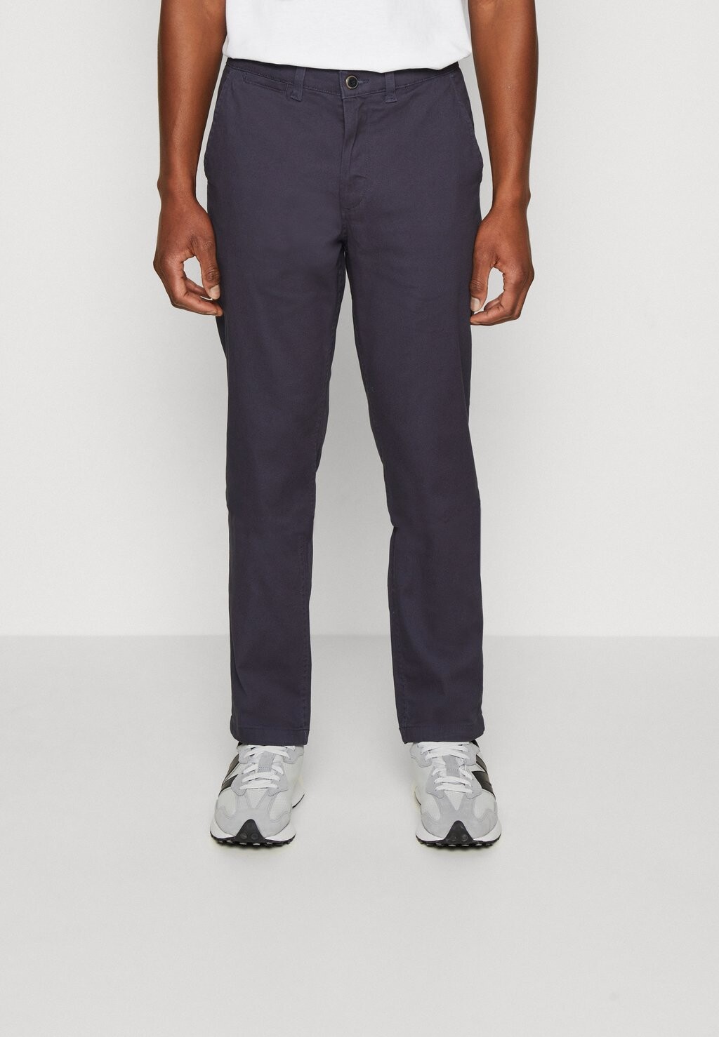

Брюки JPSTOLLIE JJDAVE Jack & Jones, темно-синий пиджак
