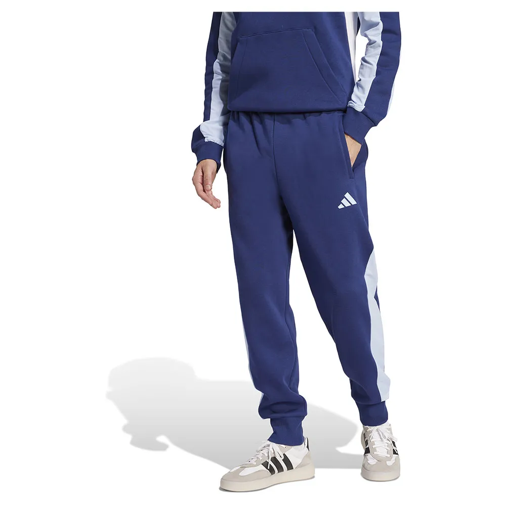 

Брюки adidas Seasonal Essentials Colorblock, синий