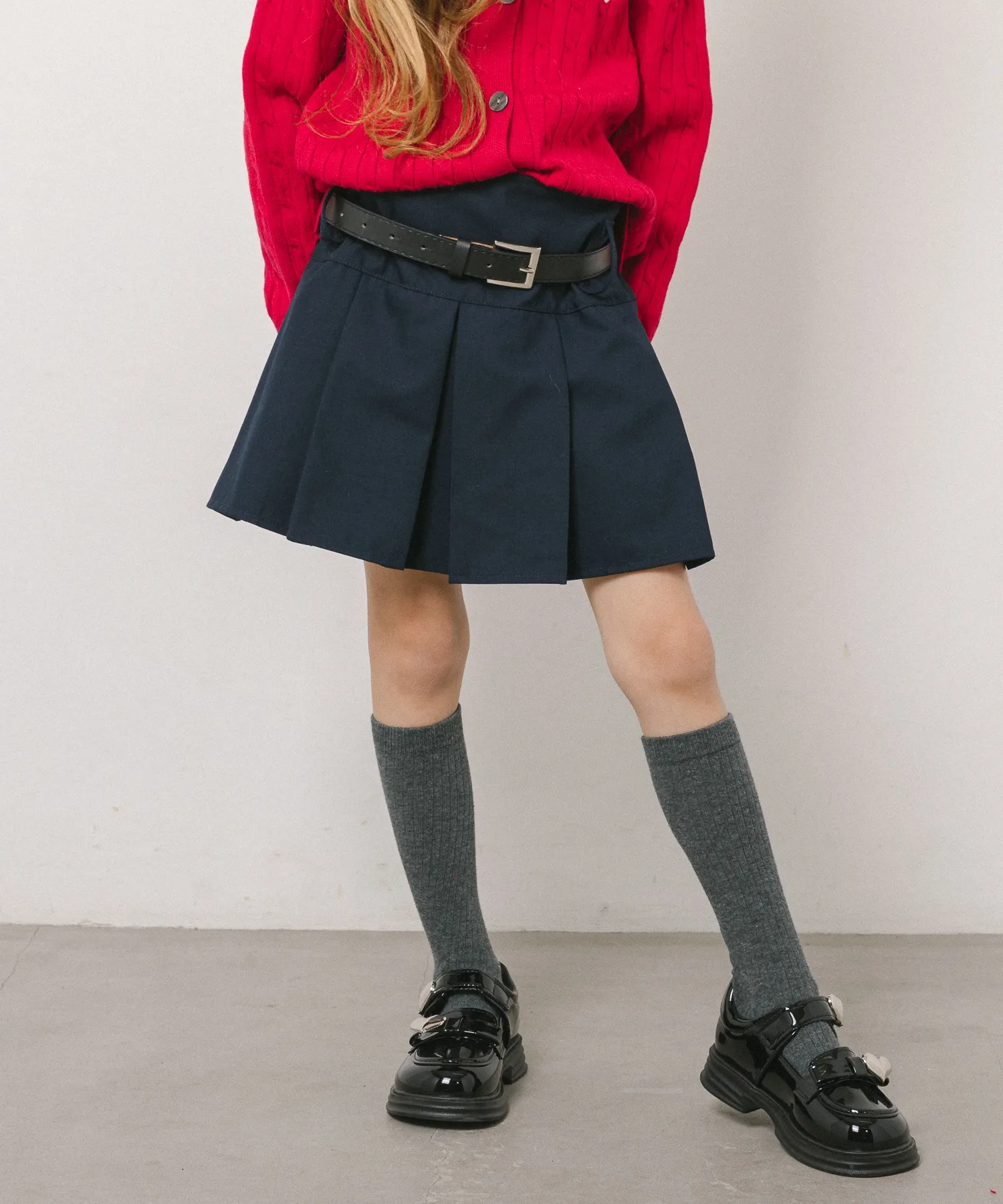 Юбка с внутренними шортами и поясом URBAN CHERRY Box Pleat Skirt синяя
