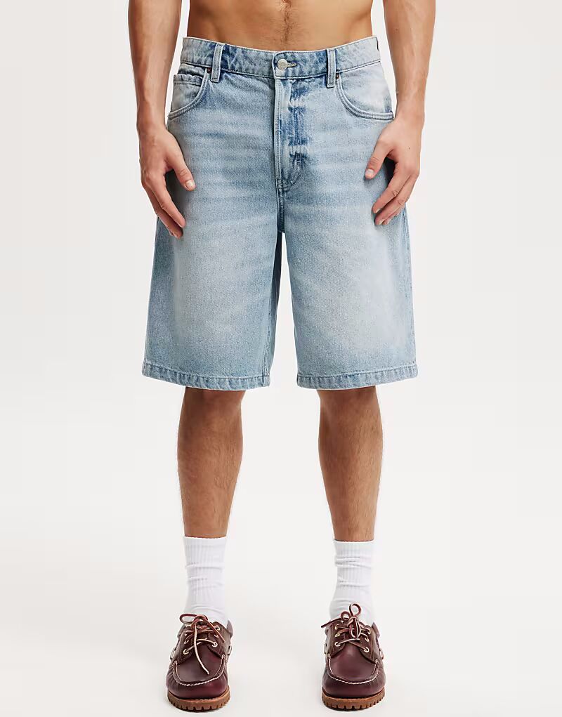 

Cotton:On Мешковатые джинсовые шорты в цвете Vision Blue