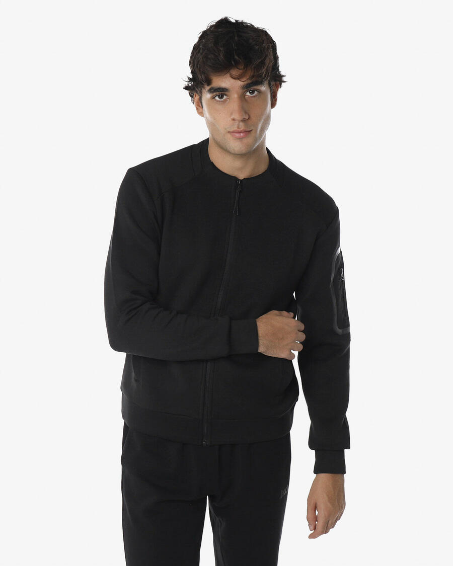 

JAKED Черная синтетическая фитнес-толстовка для мужчин