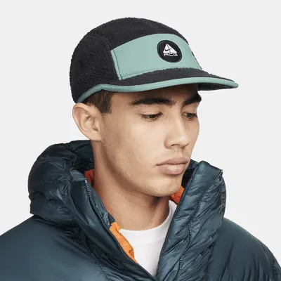 

Бейсболка Nike Therma-FIT Fly Unstructured ACG Cap, цвет Black/Bicoastal/Black