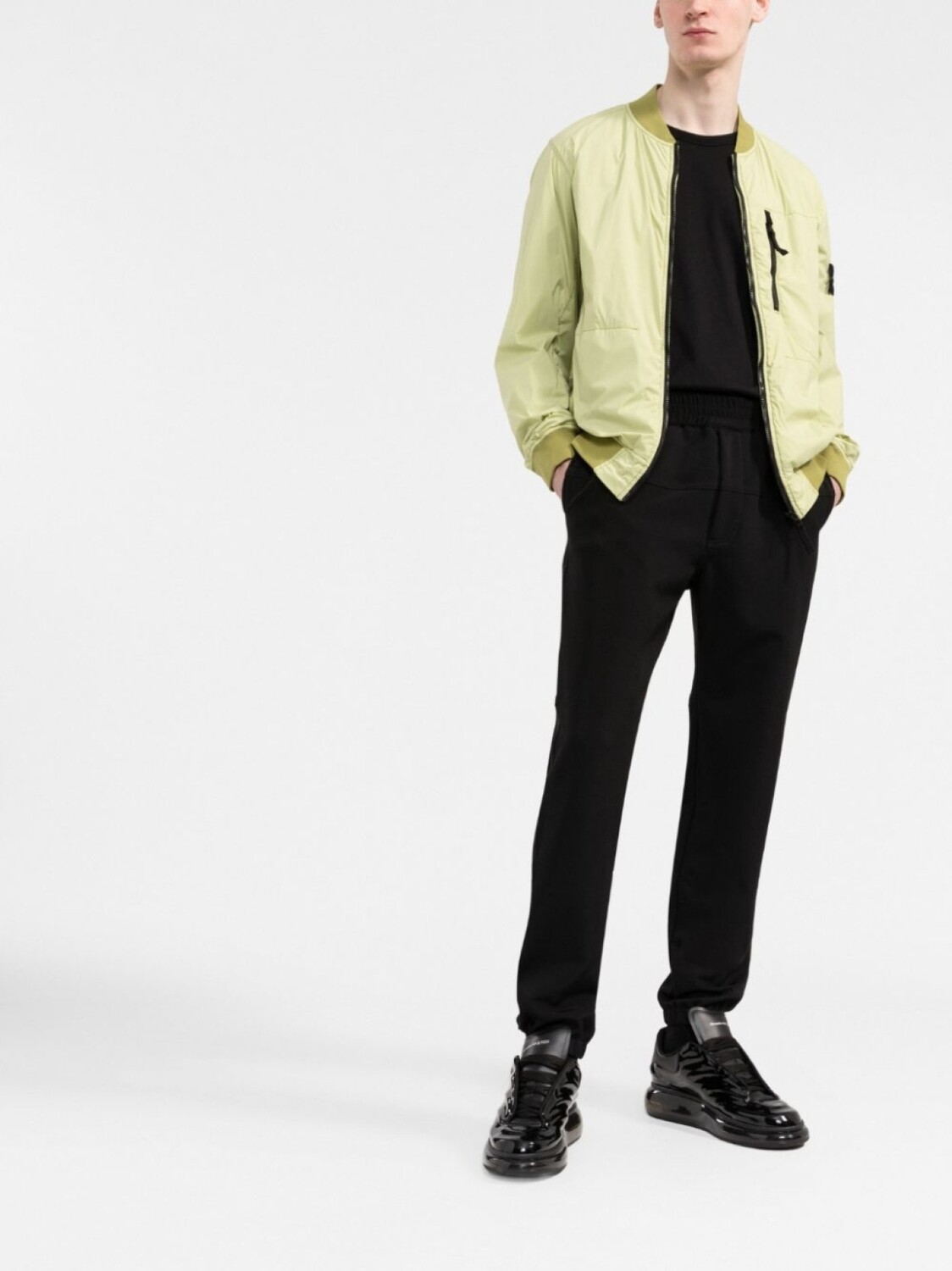 

Stone Island куртка на молнии с нашивкой Compass, зеленый