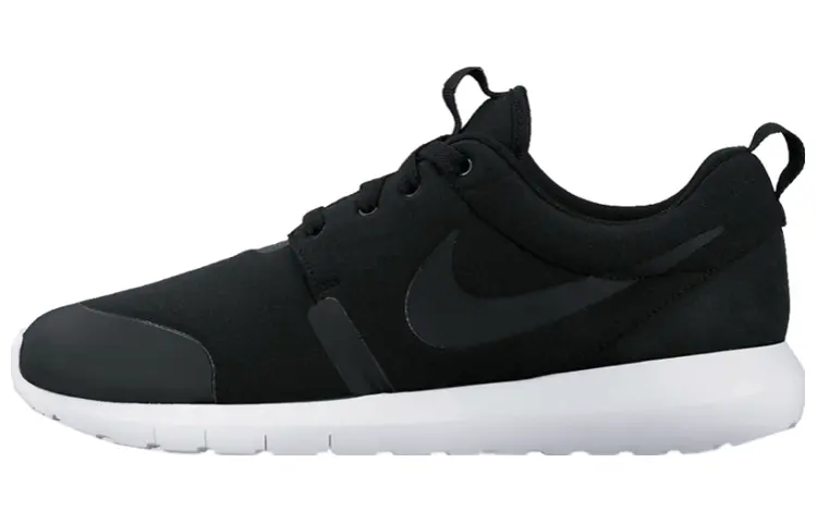 

Кроссовки Nike Roshe Run Tech Fleece Black