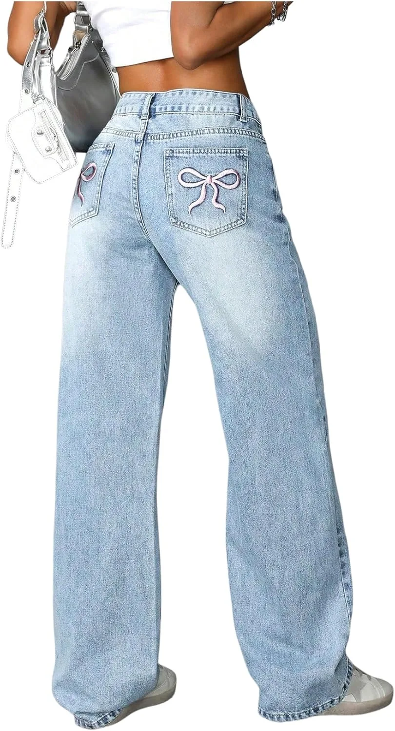 

Женские джинсы WDIRARA с вышивкой и бантом