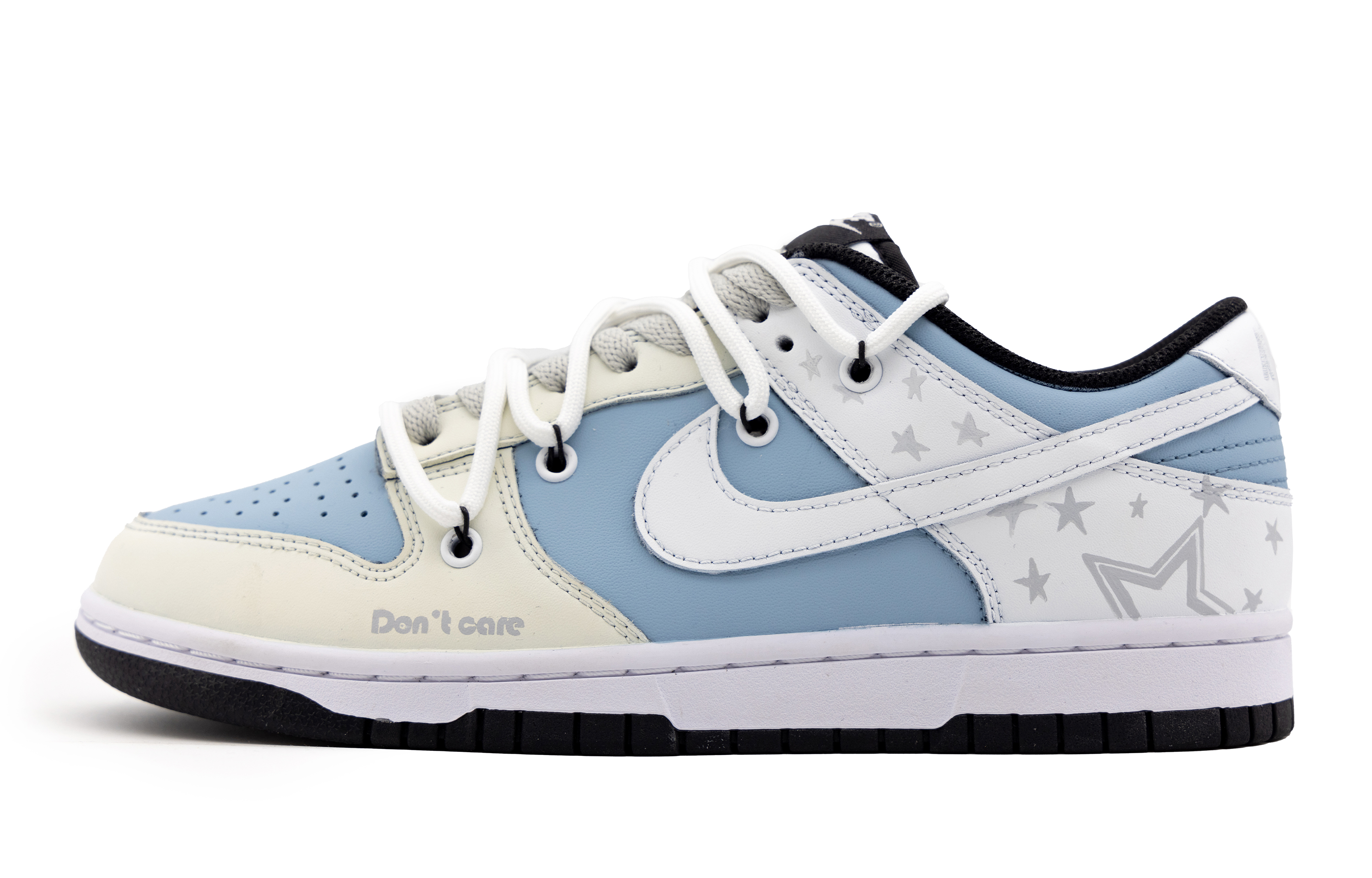 

Женские кроссовки для скейтбординга Nike Dunk Low, цвет sky blue, Синий, Женские кроссовки для скейтбординга Nike Dunk Low, цвет sky blue