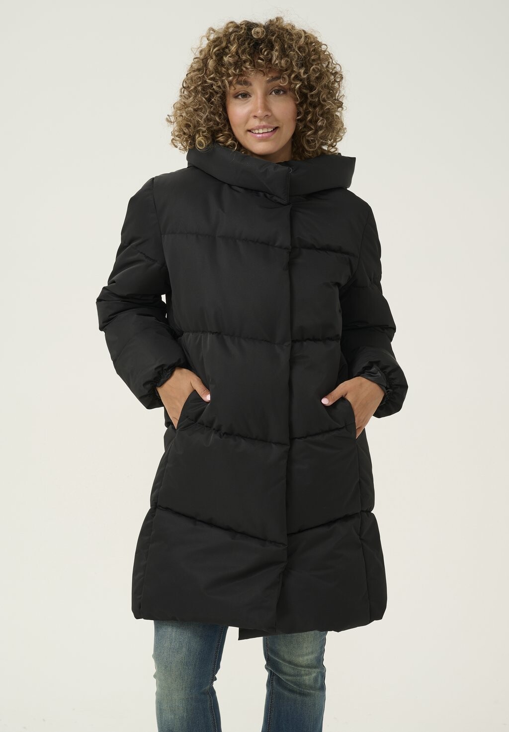 

Зимнее пальто Cream, черный