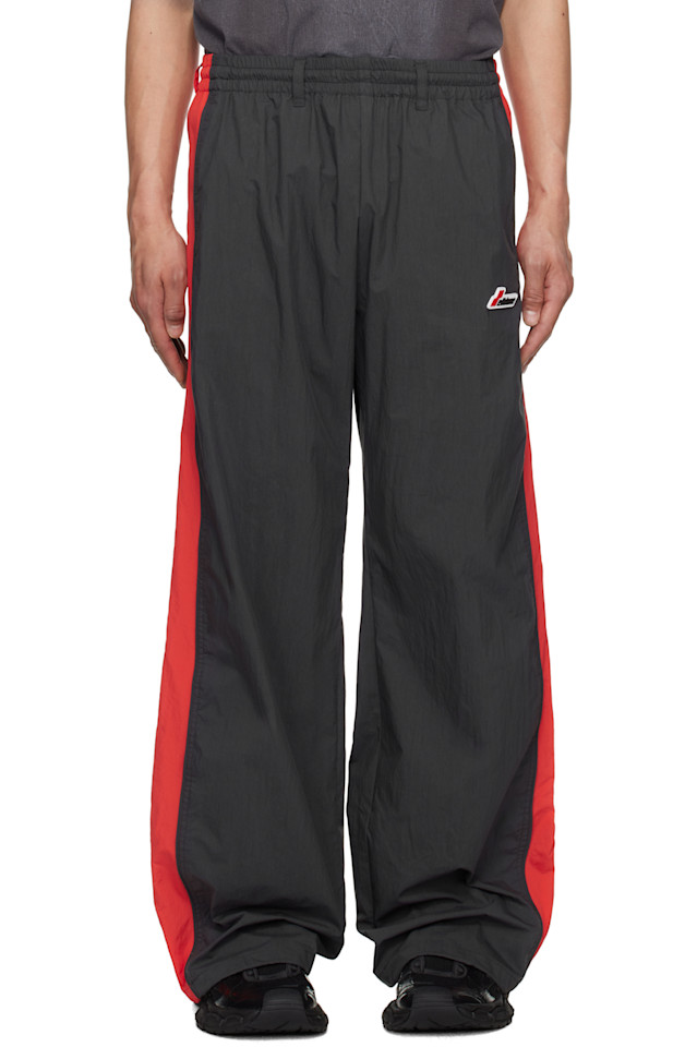 

Selldone брюки с цветными блоками We11Done, цвет charcoal