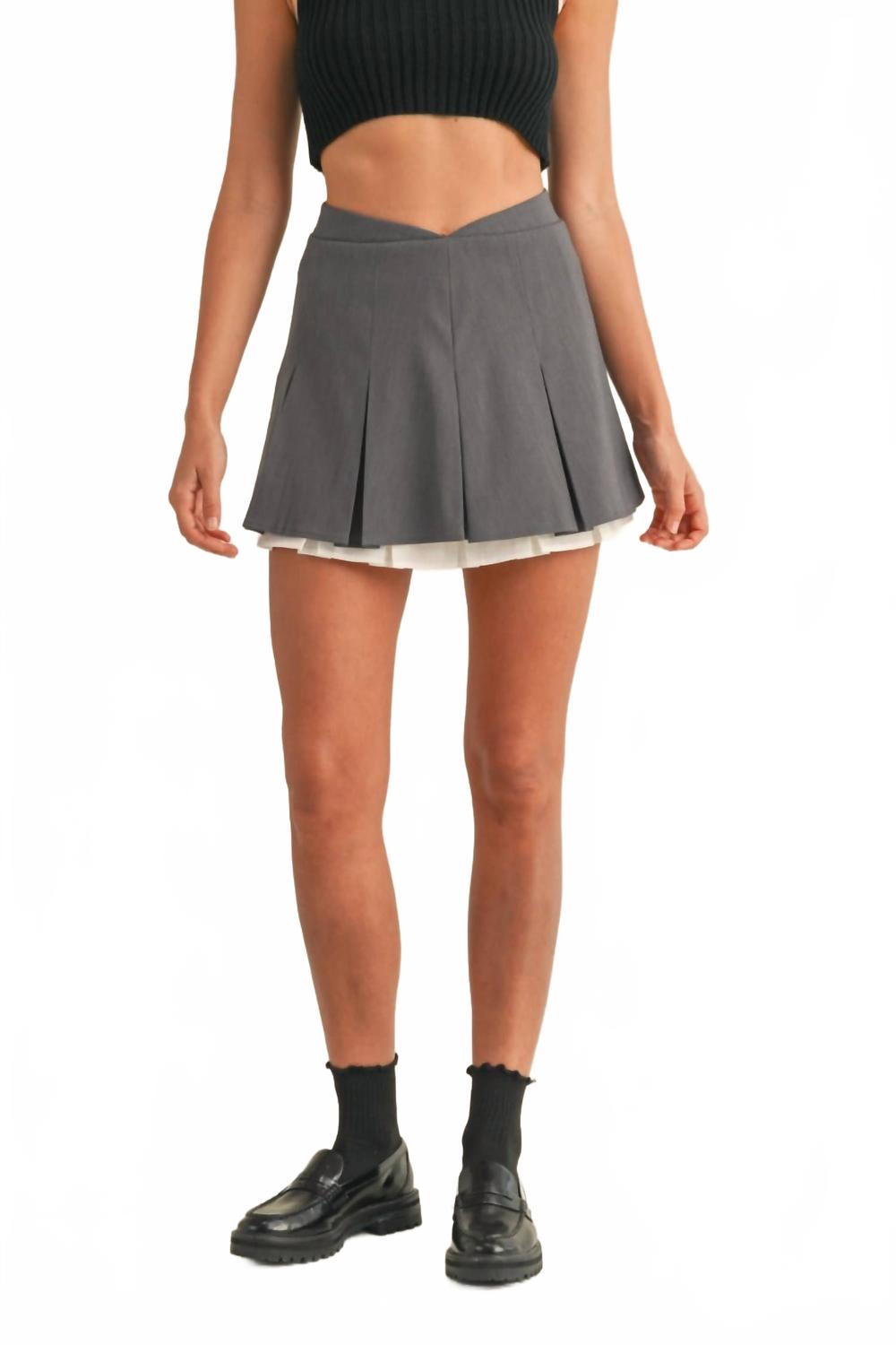 

Вал плиссированная мини-юбка в сером цвете MABLE, серый