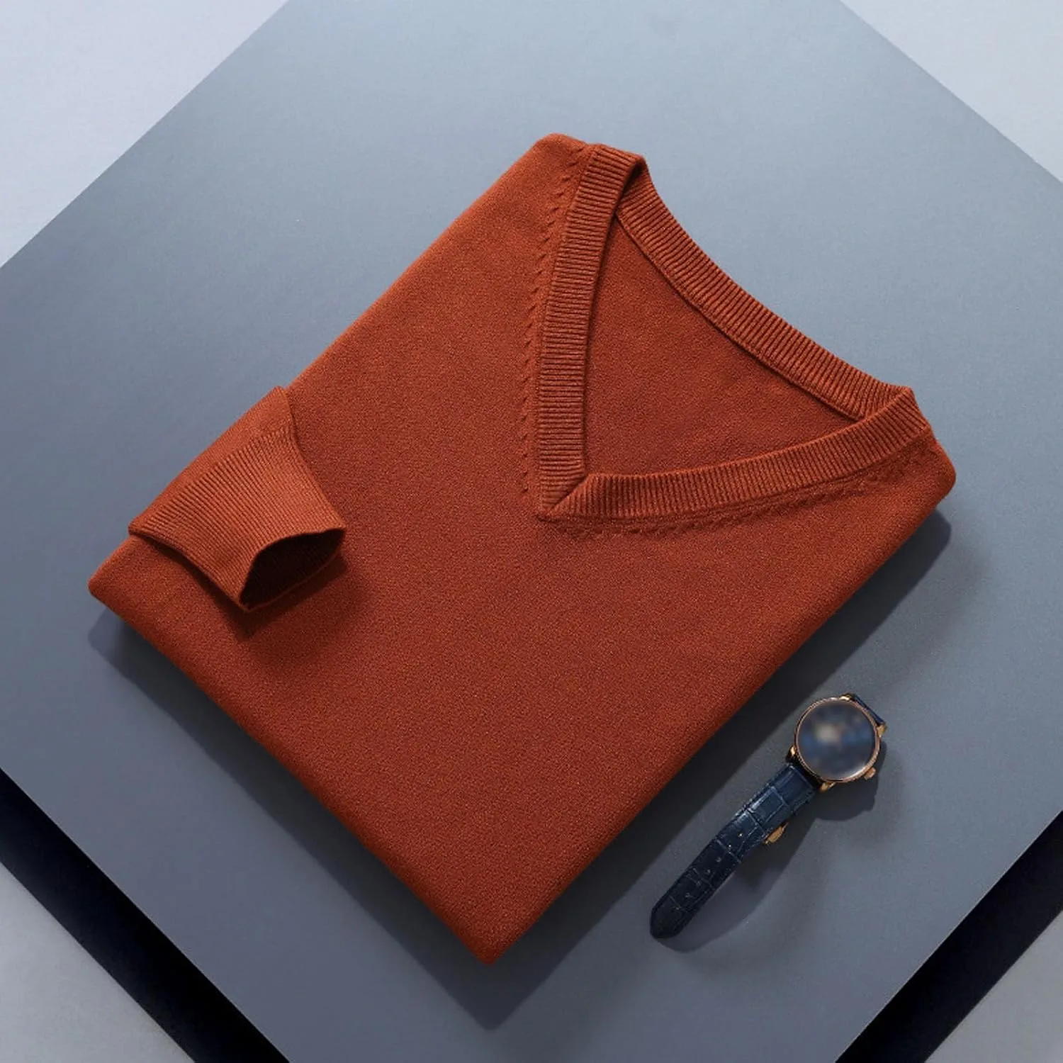 Мужской свитер V-образным вырезом Slim Fit с длинными рукавами — фото 3