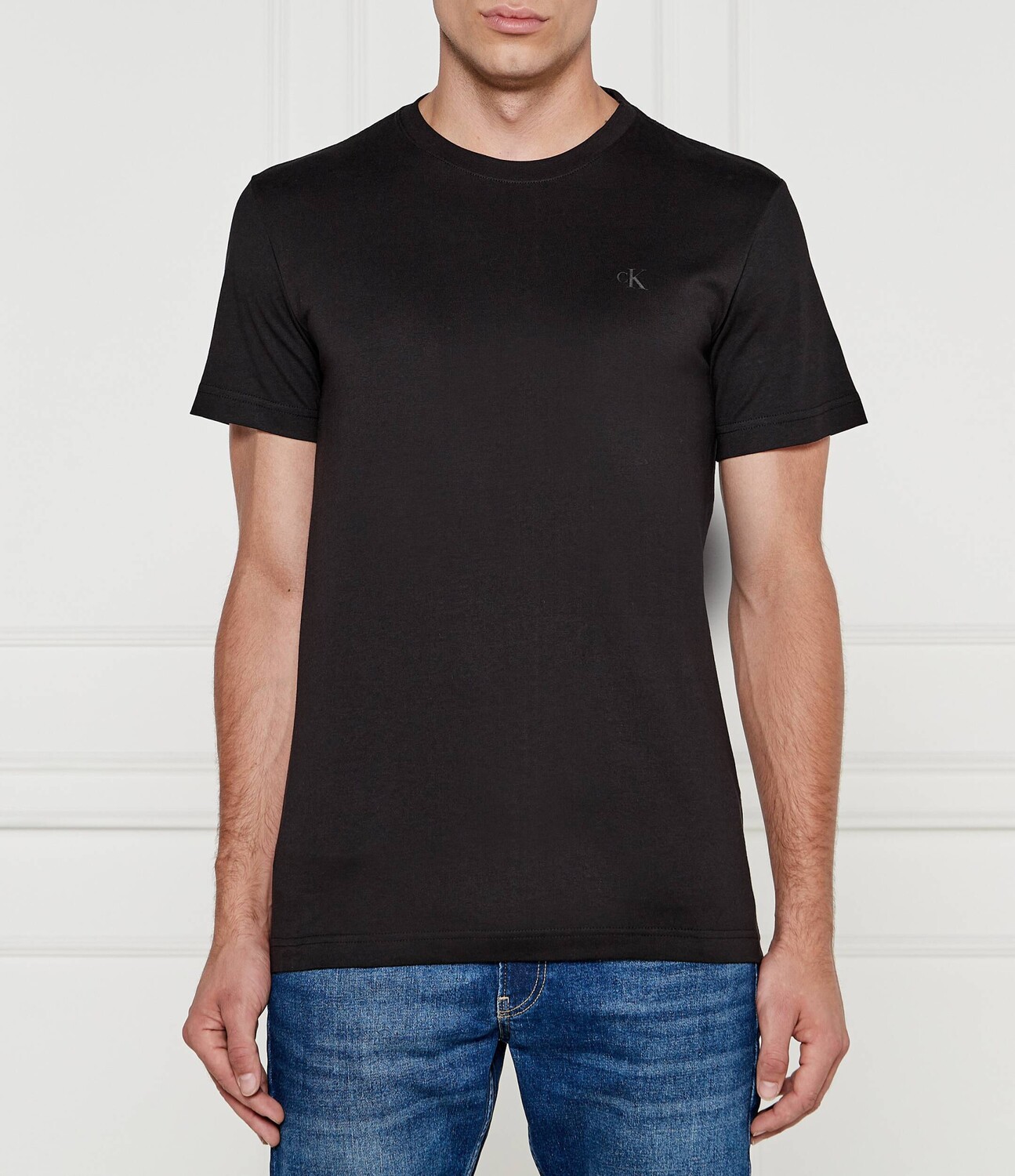 

Футболка CALVIN KLEIN JEANS Regular Fit, черный