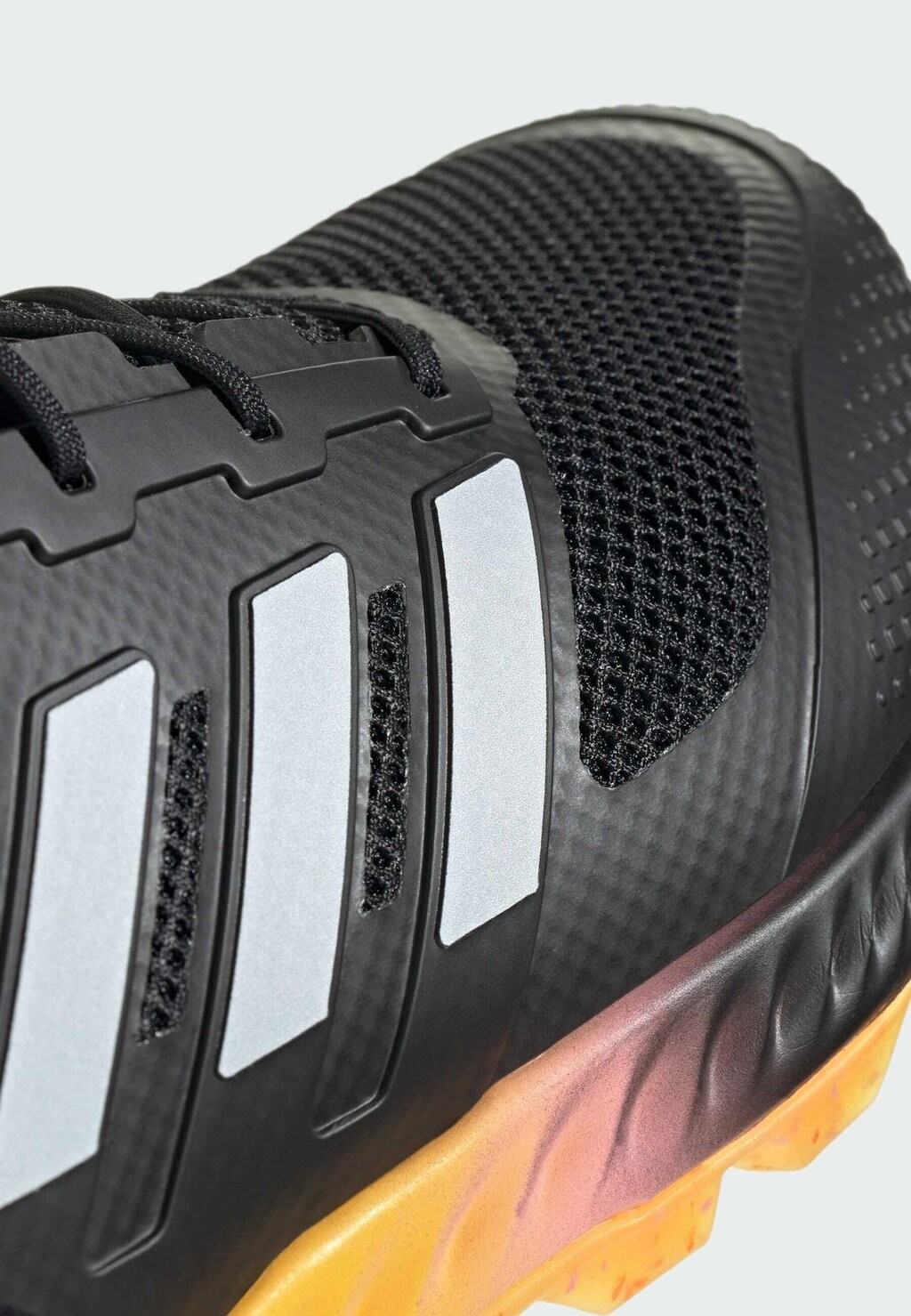 

Кроссовки Power Field Hockey adidas Performance, черный металлик с искрой