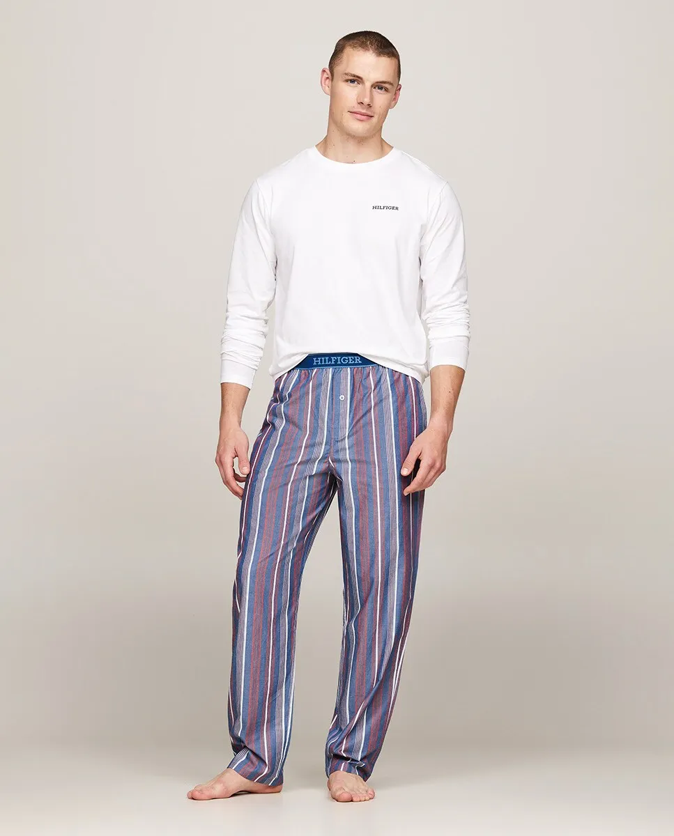 

Длинная мужская пижама из ткани и футболки Tommy Hilfiger, мультиколор