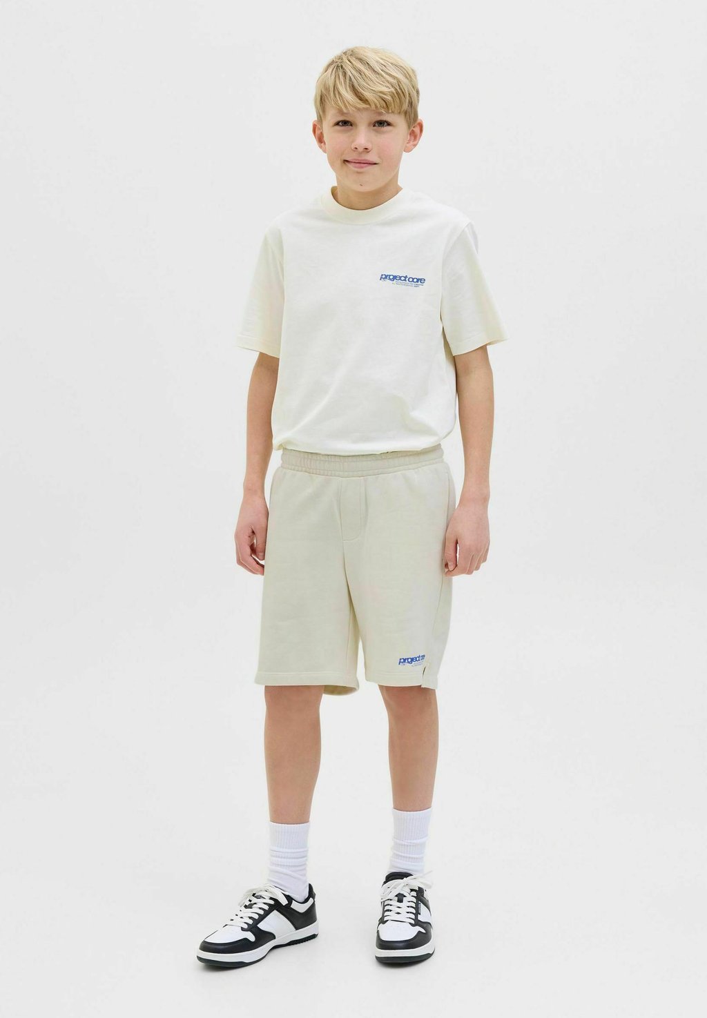 

Шорты RELAXED FIT Jack & Jones Junior, кремовый