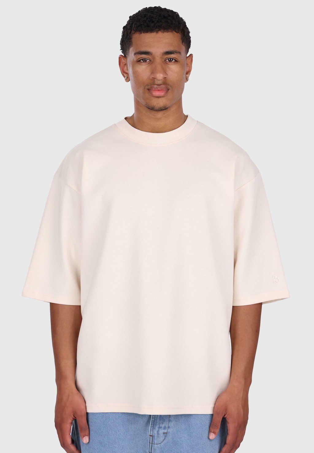 

Базовая футболка LOOSE FIT Dropsize, белый