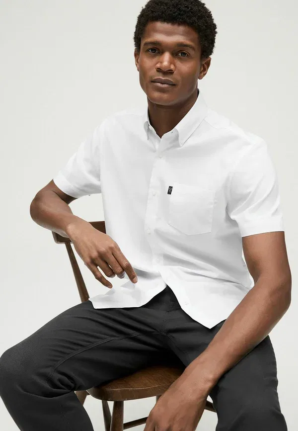 Рубашка оксфорд Next, Easy iron button down oxford short sleeve shirt, белый — фото 4