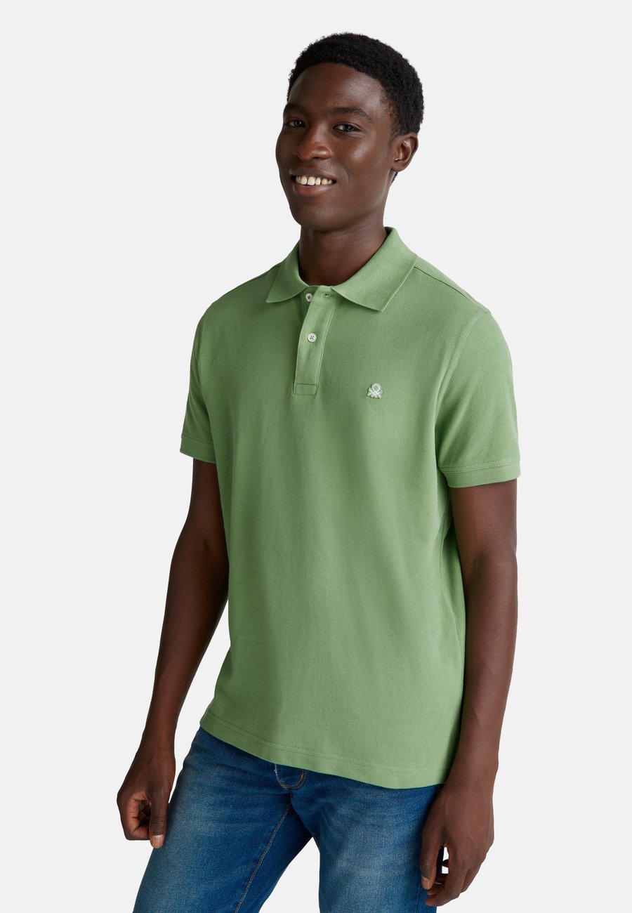 

Поло United Colors of Benetton REGULAR FIT , Green