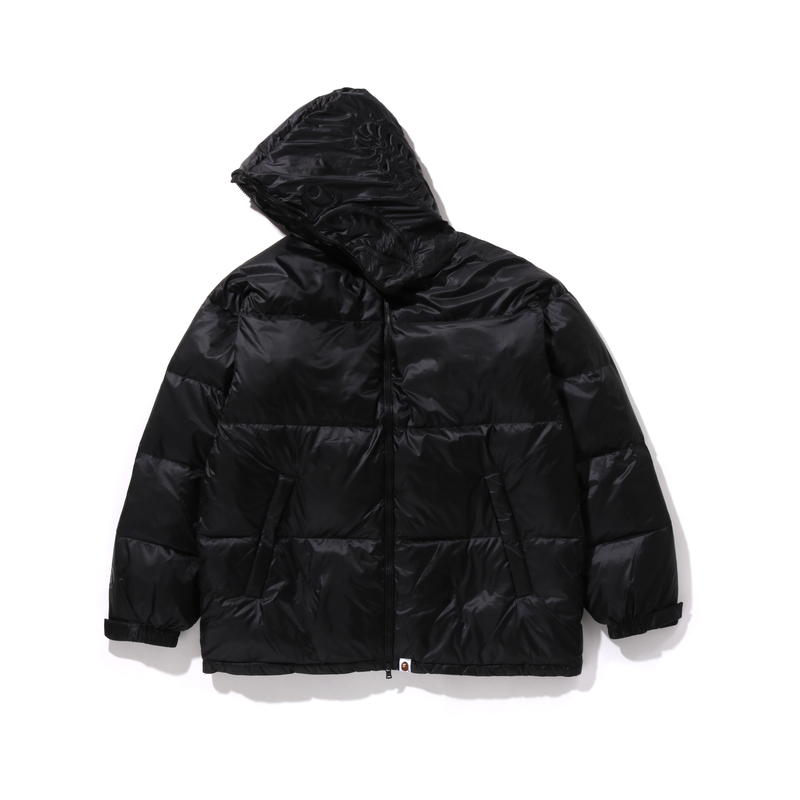 Футболка Bape Shark Relaxed Fit Down Jacket A BATHING APE, черная BKX — фото 3
