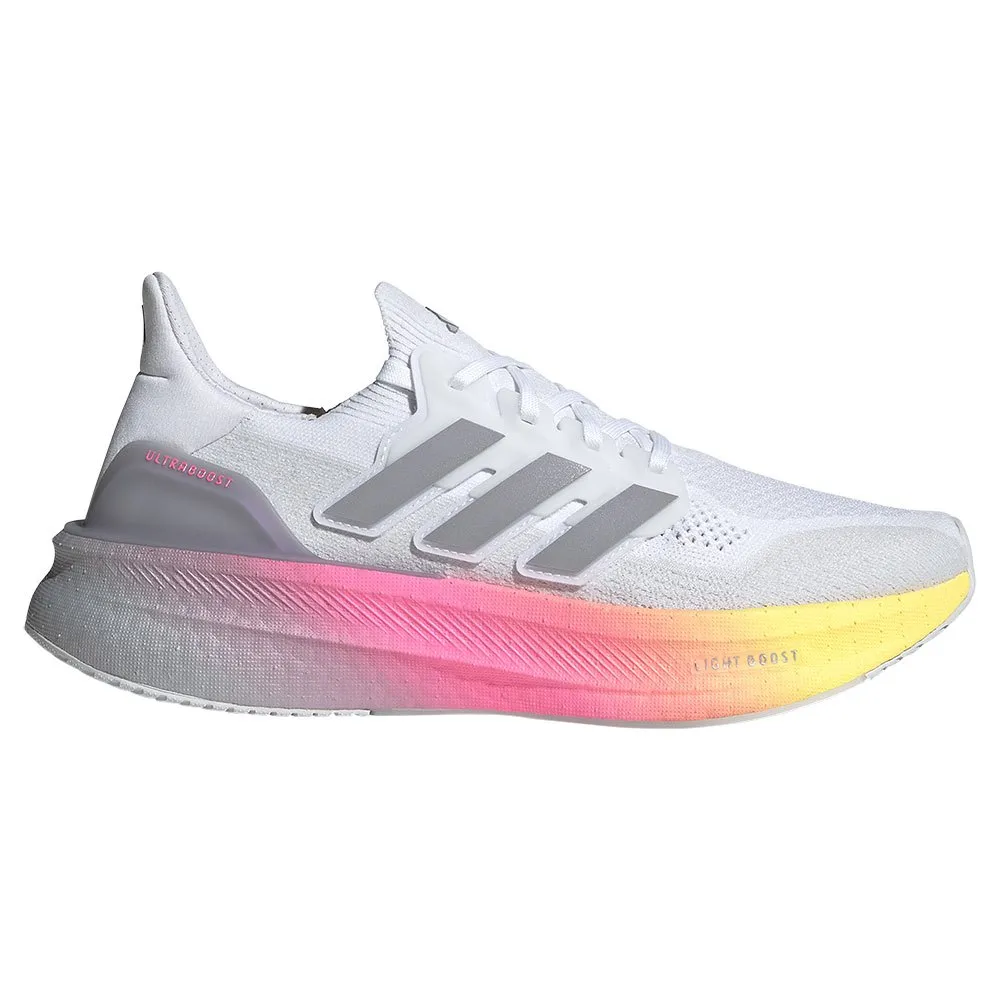 

Кроссовки adidas Ultraboost 5, серый