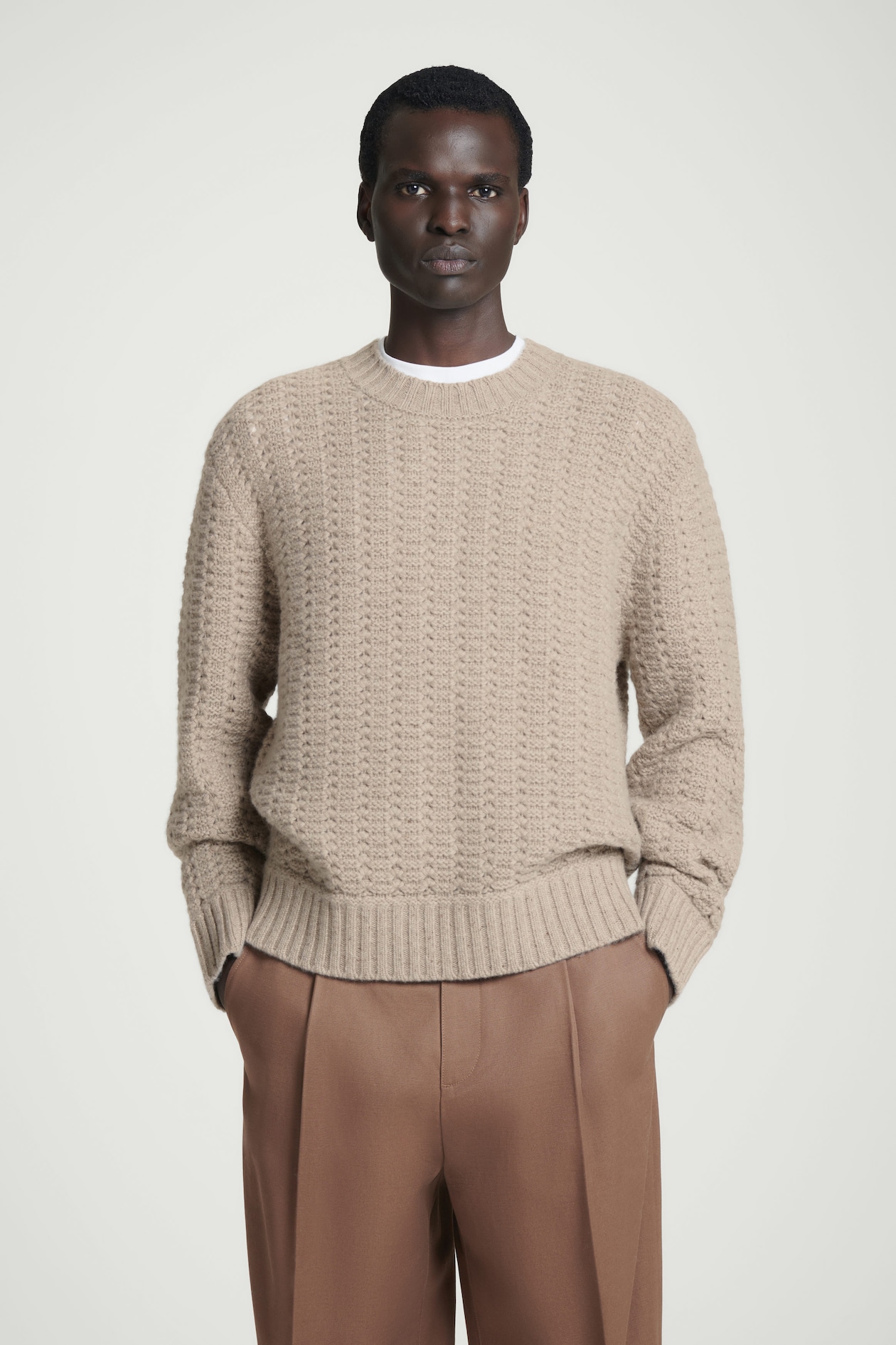 

Кашемировый вязаный свитер-relaxed fit COS, коричневато-серый