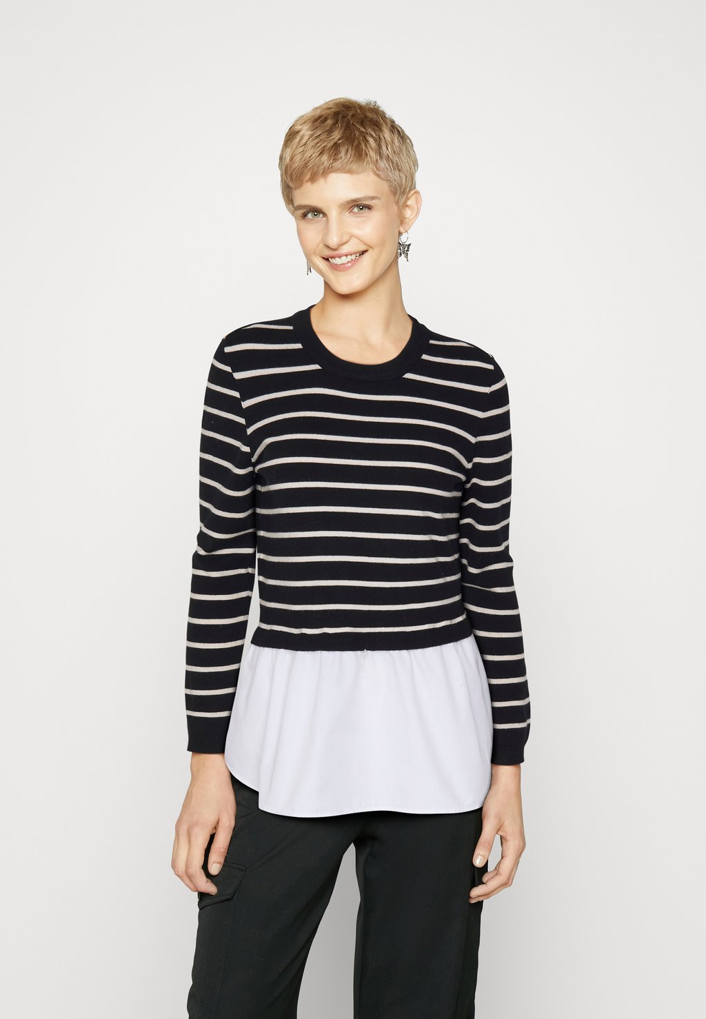 

Джемпер ONLANGIE LIFE MIX STRIPE O NECK ONLY, черный