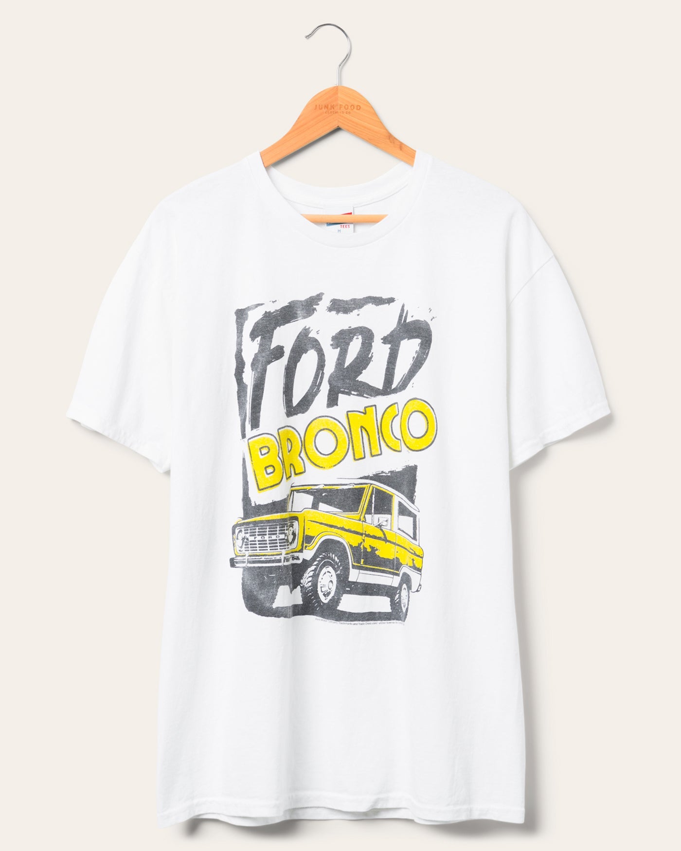 

Футболка Ford Bronco Flea Market Junk Food Clothing, белый