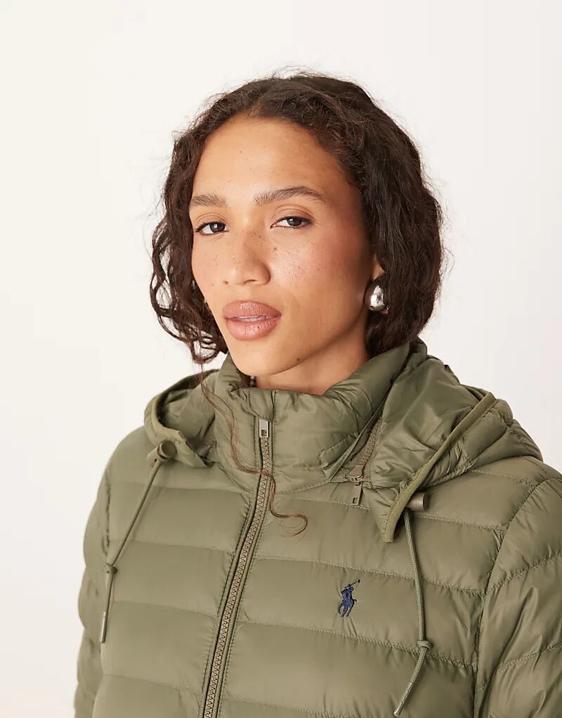 Пуховик с капюшоном Polo Ralph Lauren оливково-зеленого цвета — фото 3