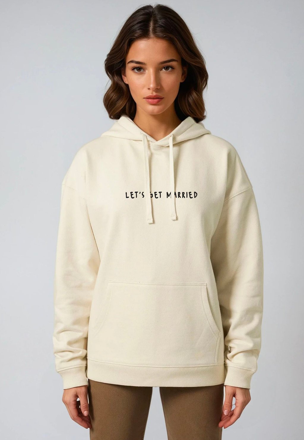 

Толстовка LETS GET MARRIED EMBROIDERY UNISEX - Hoodie Mira Paris, кремовый