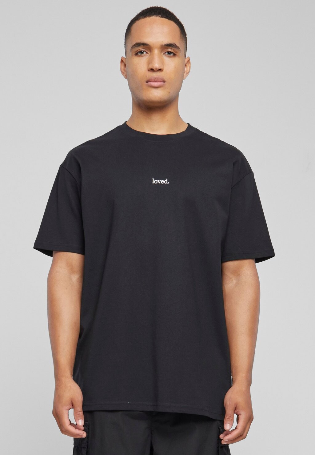 

Футболка с принтом Love Heavy Oversized Merchcode, черный