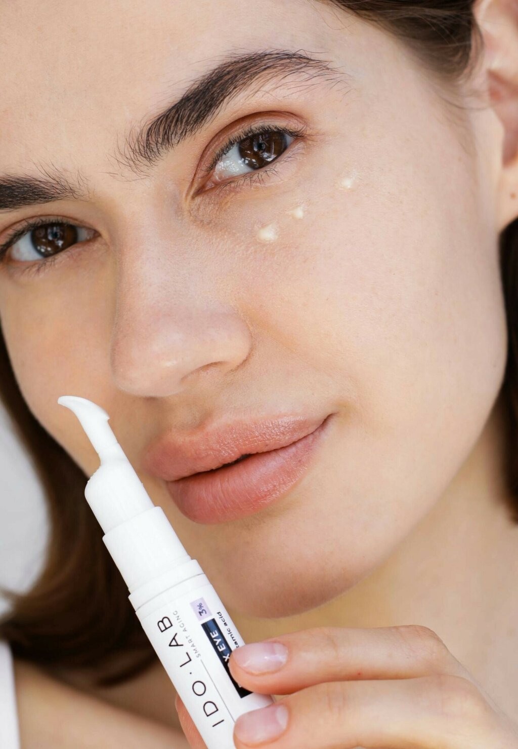 Сыворотка Ido Lab — B-TOX EYE STRAFFENDES UND AUFHELLENDES AUGENSERUM , цвет transparent — фото 3