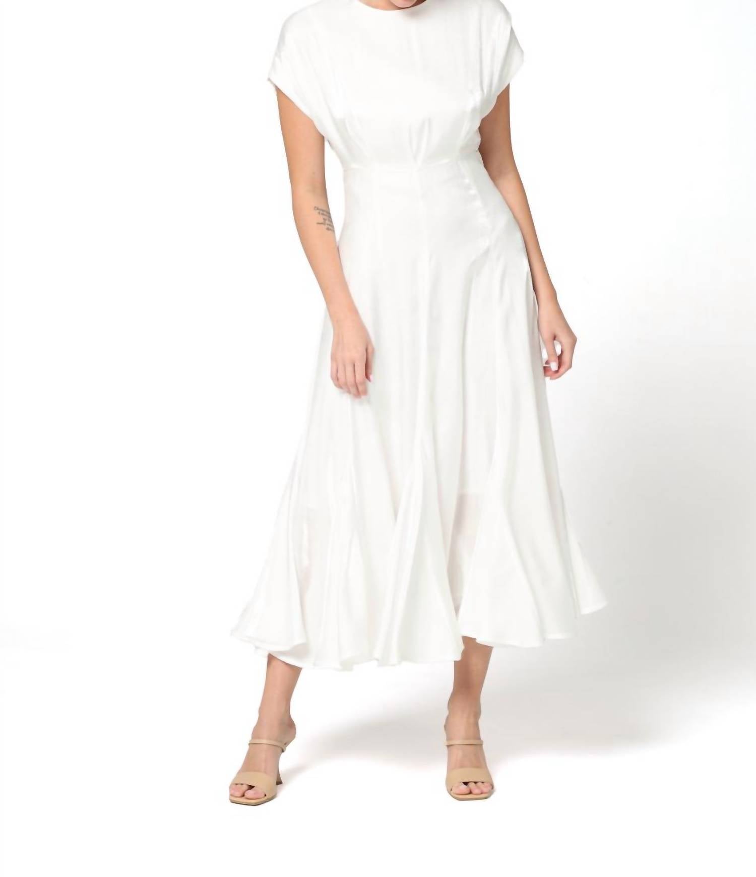 

Aimee Satin Midi Dress в белом цвете Baruni