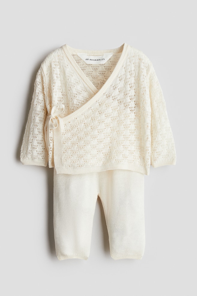 

Костюм-Двойка с кардиганом и брюками из смесового шелка H&M, бежевый