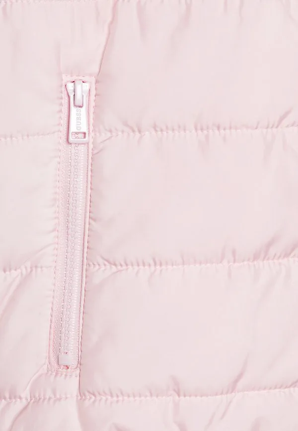 Детская легкая куртка с капюшоном и утеплителем Guess, Ballet Pink — фото 4