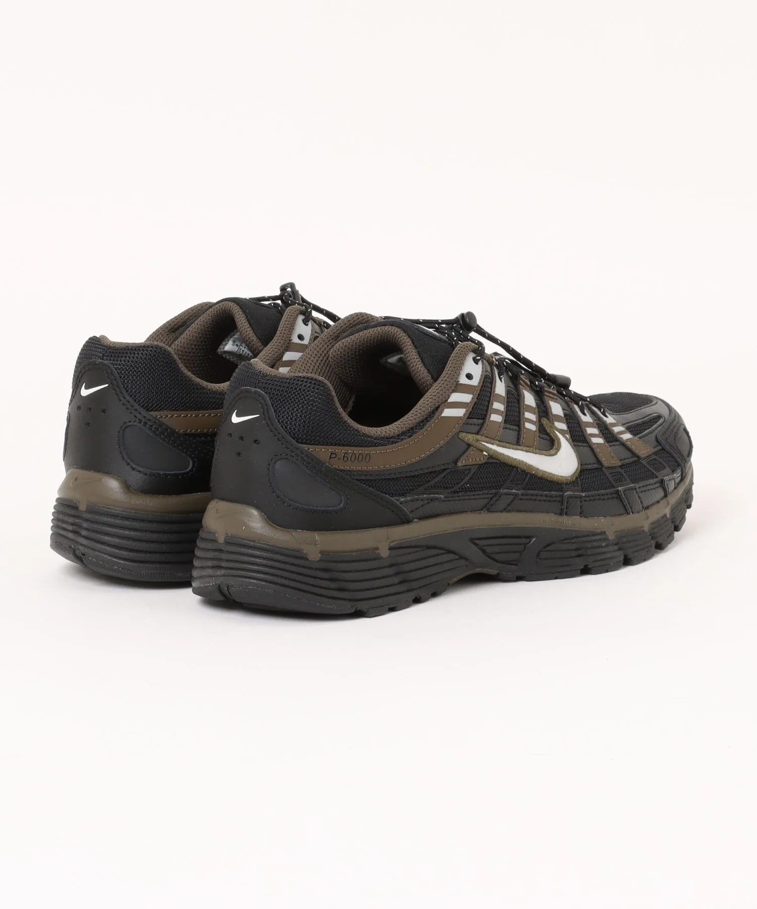 Мужские кроссовки P-6000 Nike для бега чёрные — фото 2