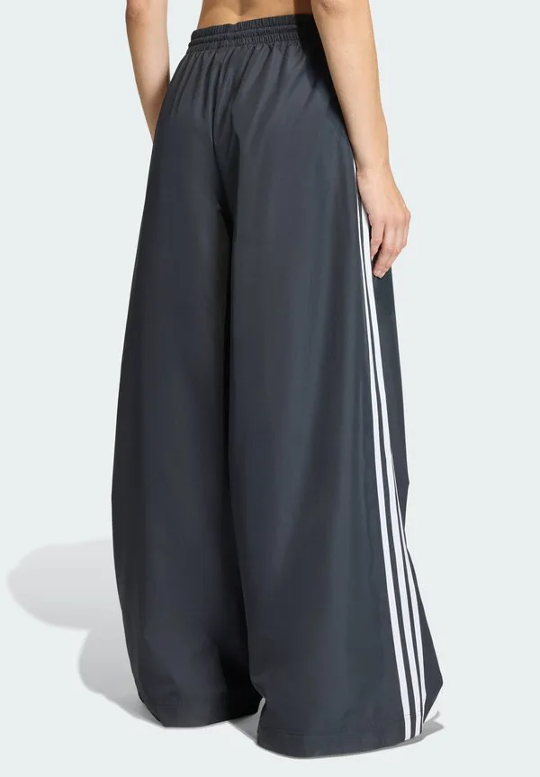 Спортивные штаны firebird Adidas Originals, Black/White — фото 2
