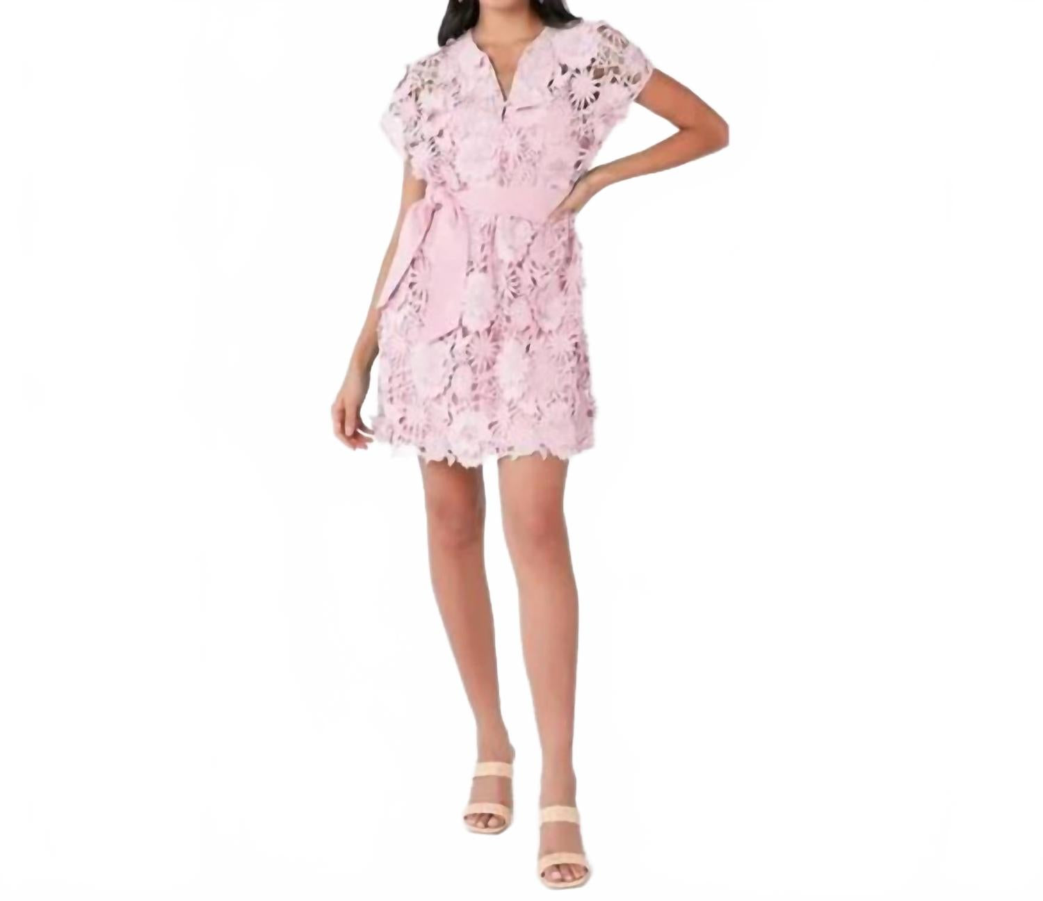 

Розовое мини-платье с 3D кружевом ABBEY GLASS