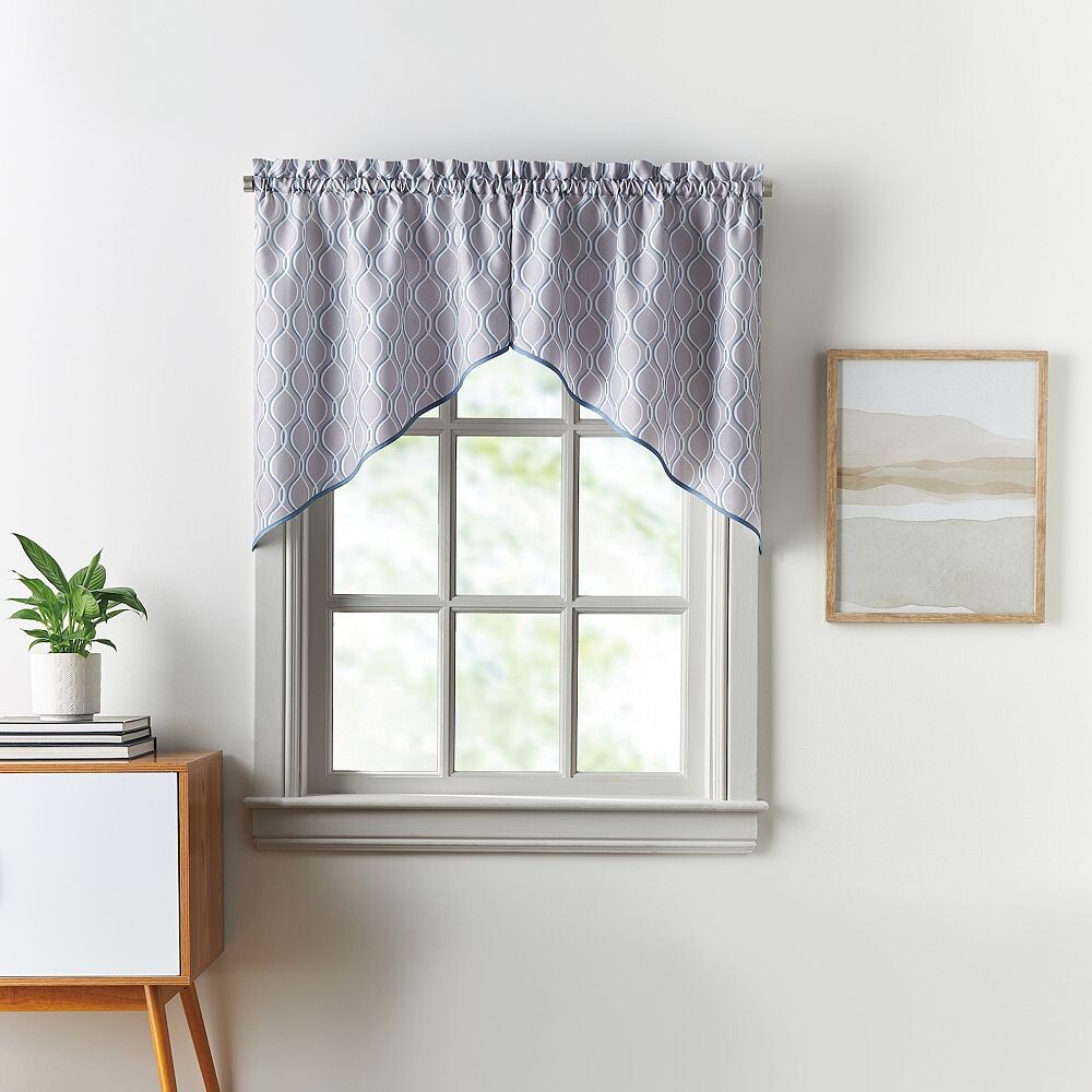 

Пара штор из Марокко Swag Curtainworks, цвет Silver