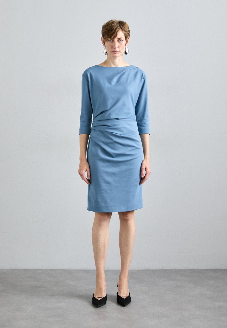 

Платье Tiger of Sweden IZZA, Stone Blue/Light Blue