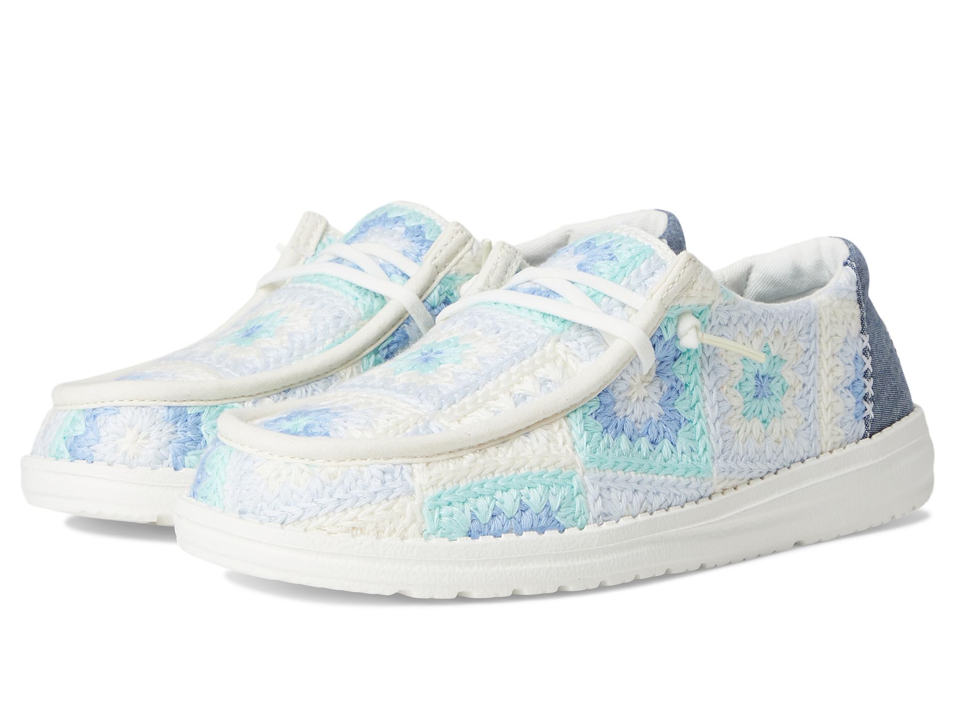 Кроссовки Hey Dude Wendy Cottage Crochet, цвет Bay Blue/Multi