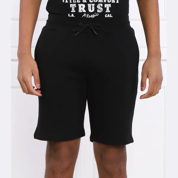 

Aldwin шорты классического кроя Guess, черный