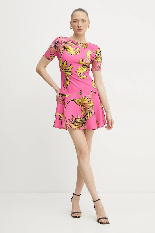 

Платье Versace Jeans Couture, розовый