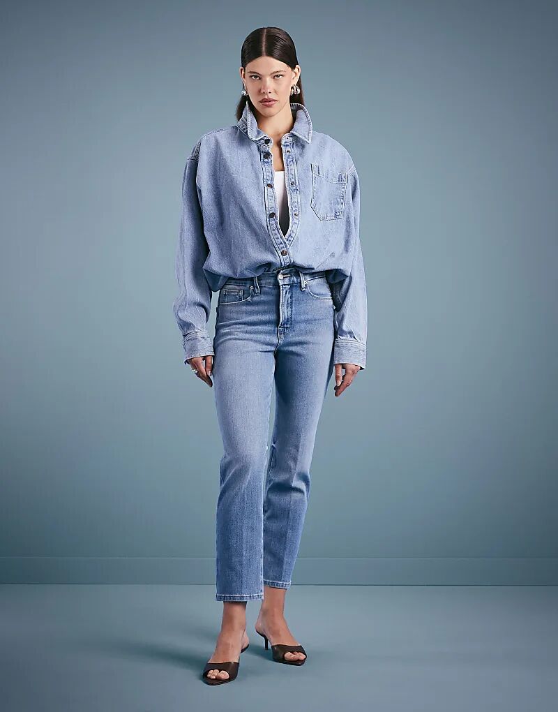 

Good American мягкие технологичные джинсы прямого кроя с хорошими ножками, средне-синего цвета