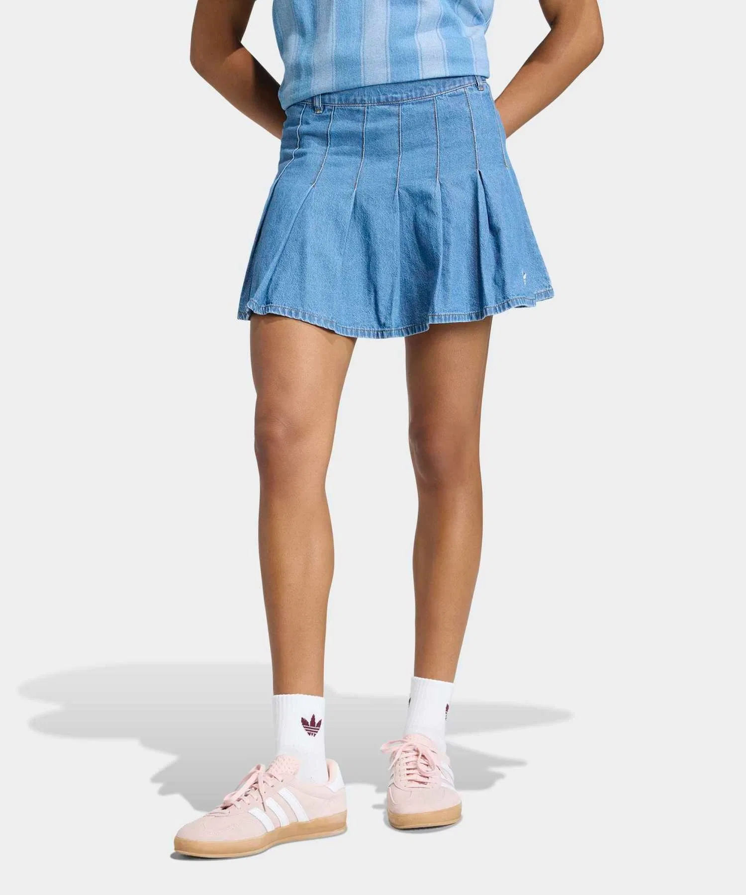 Джинсовая плиссированная юбка / adidas Originals