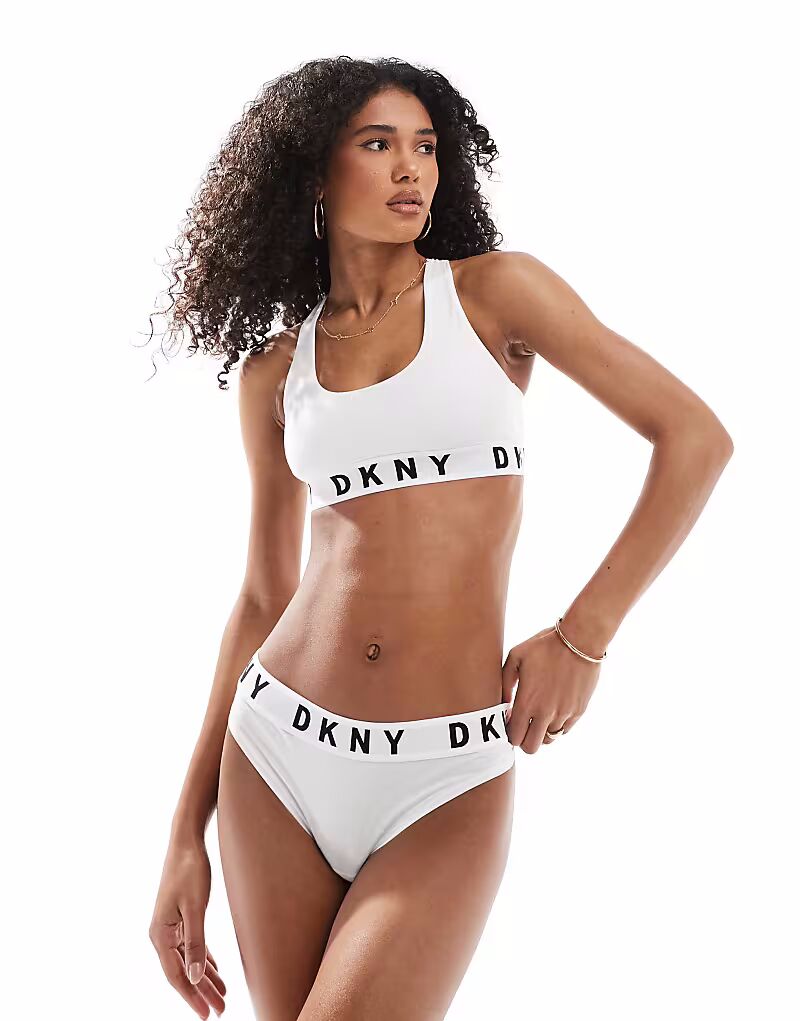 

Стринги DKNY белого цвета с черным логотипом