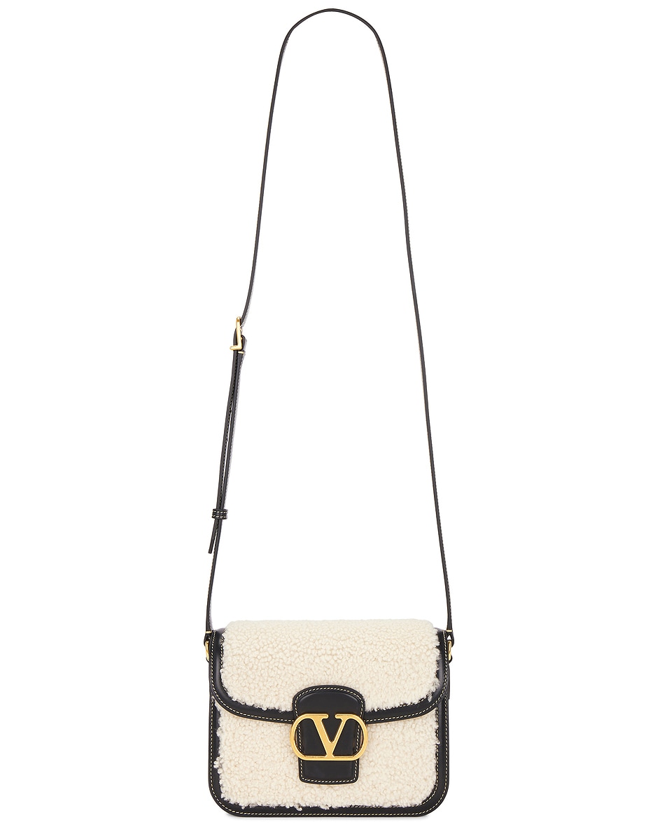 

9to5 Сумка через плечо мини Valentino Garavani, Naturale & Nero